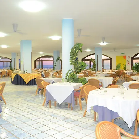 Villaggio La Maree Semesterpark Pisciotta